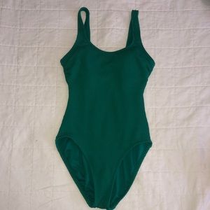 One piece swim suit